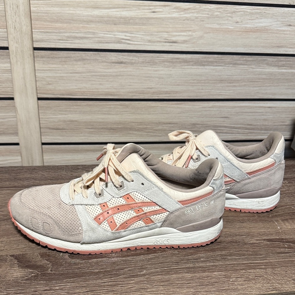 ASICS Women's Sneakers - Cream and Pink